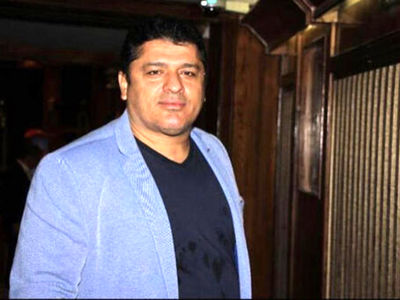 داداش زاده: رفتار درویش با رونالدو ما را کوچک کرد/ حاشیه ها به پرسپولیس ضربه می زند