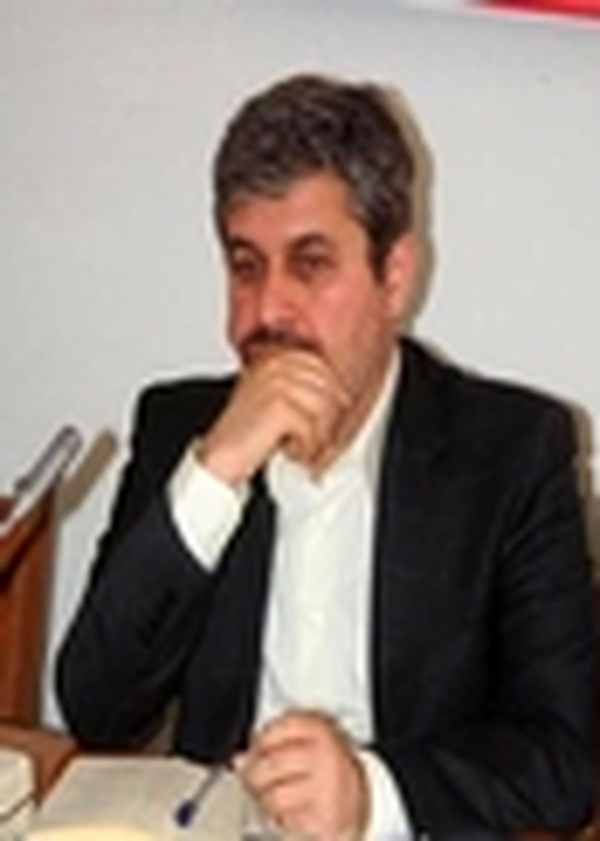 تا چهار سال آینده امکان استخدام دولتی وجود ندارد