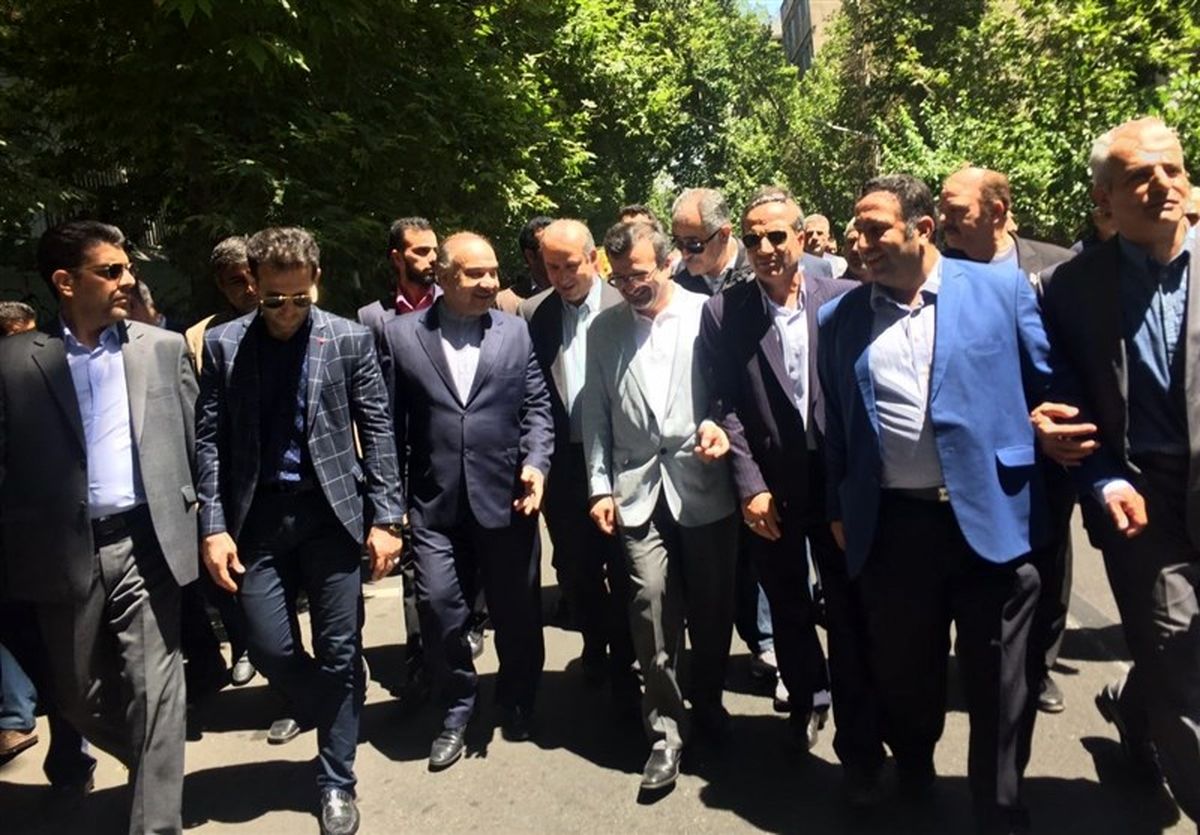 حضور وزیر ورزش در راهپیمایی روز قدس 