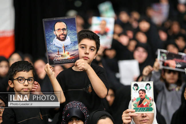 مراسم بزرگداشت شهدای جنگ تحمیلی ۱۲ روزه با حضور رهبر انقلاب