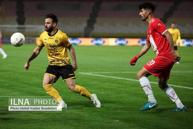 جام حذفی. برد سپاهان برابر ستارگان شهید اورکی اسلام شهر 