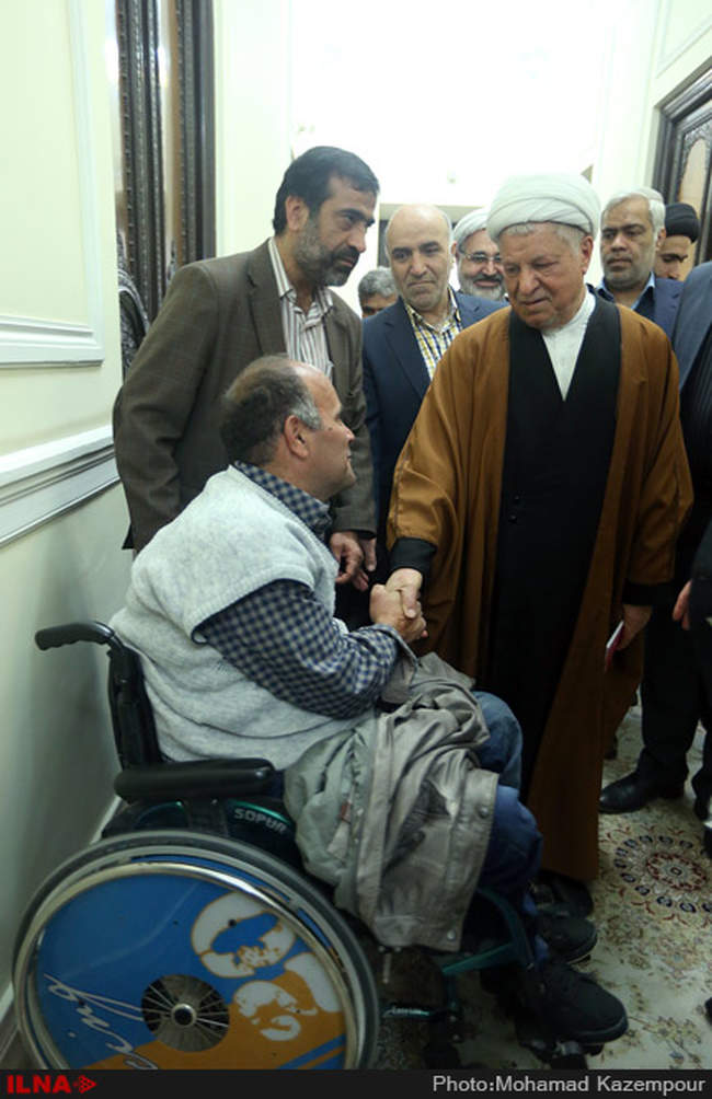 دیدار جمعی از فرماندهان دفاع مقدس با آیت الله هاشمی رفسنجانی