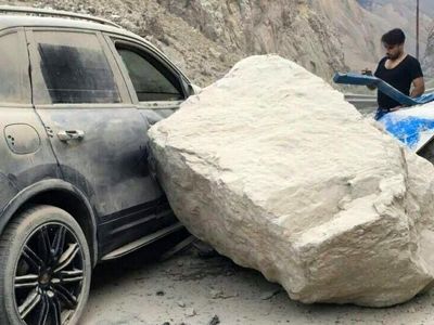 مصدومیت پنج نفر بر اثر ریزش کوه در محور کندوان