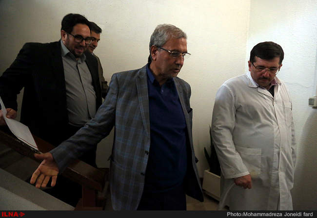بازدید وزیر تعاون، کار و رفاه اجتماعی  از دو کارخانه سرم سازی سها و کانتینر سازی ماموت 