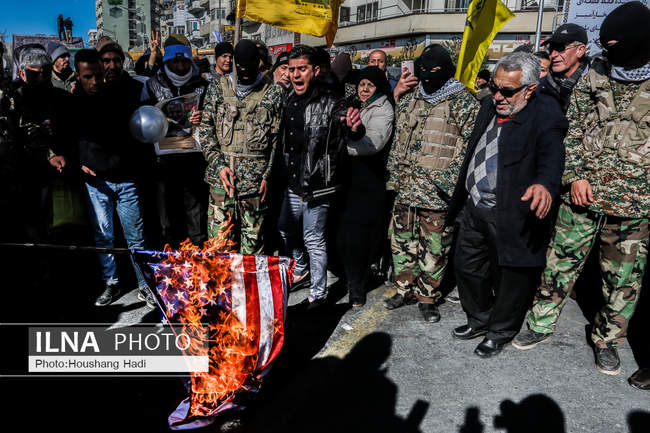 راهپیمایی ۲۲ بهمن در تهران / 1