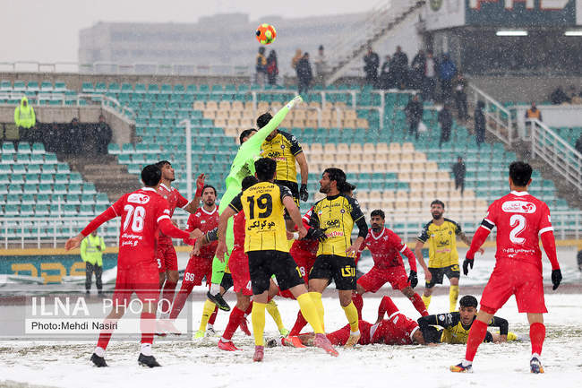 گزارش تصویری بازی پرسپولیس و سپاهان اصفهان