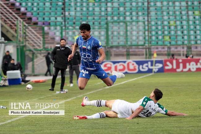 تساوی تیم فوتبال ذوب آهن اصفهان مقابل استقلال تهران