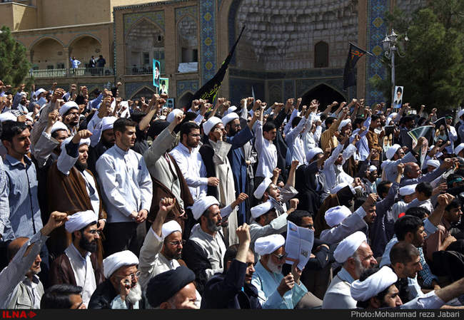  تجمع روحانیون و طلاب حوزه علمیه قم در اعتراض به حادثه منا