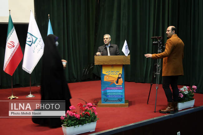 همایش اشتغال آفرینی زنان سراسر کشور