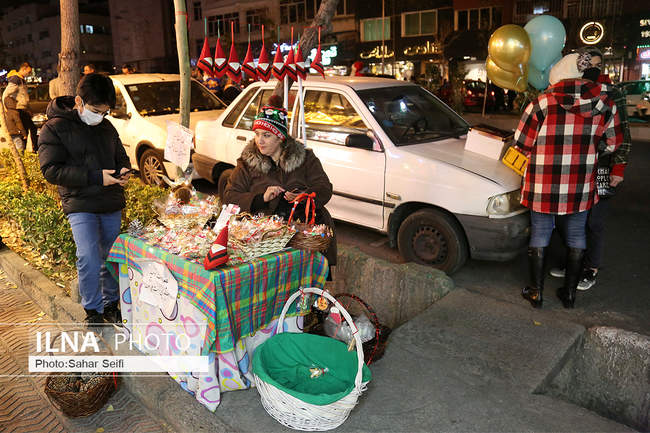 حال و هوای خرید کریسمس در تهران