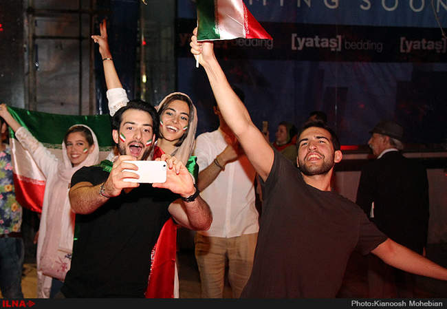 جشن هسته ای در خیابان های تهران -3