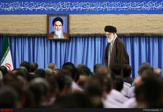دیدار جمعی از فرماندهان و کارکنان ارتش با رهبرمعظم انقلاب اسلامی
