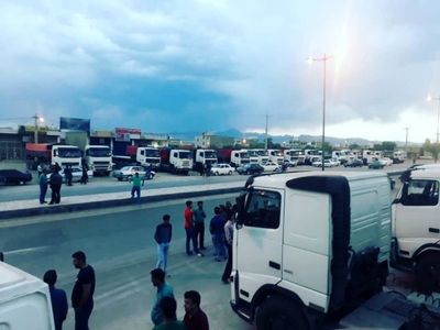 افزایش ۵٠ درصدی کرایه بها به ضرر رانندگان است/ تمام لوازم یدکی و لاستیک‌ها با ارز دولتی در اختیار رانندگان قرار می‌گیرد