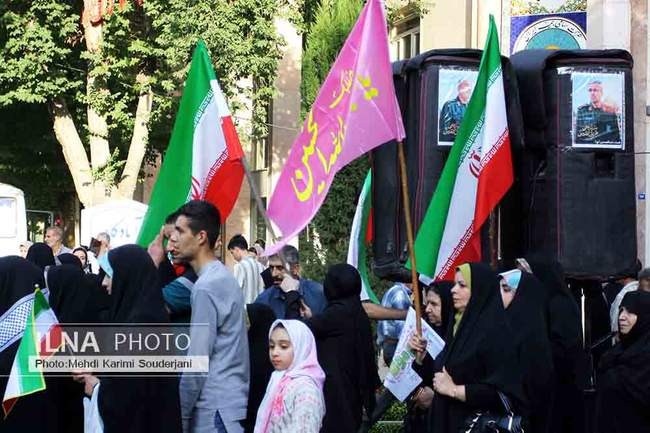 راهپیمایی غدیر با شعارایران ذوالفقار علی(ع) در اصفهان