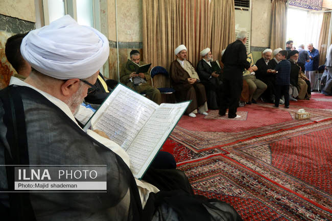 مراسم ختم مادر احمد مسجدجامعی 