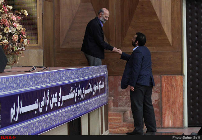 جشن میلاد پیامبر (ص) با حضور دبیر کل خانه کارگر در فرهنگسرای بهمن برگز