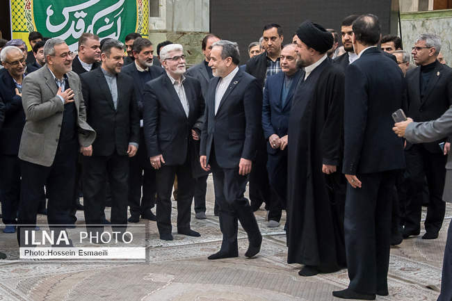 تجدید میثاق وزیر و کارکنان وزارت امور خارجه با آرمان‌های امام راحل