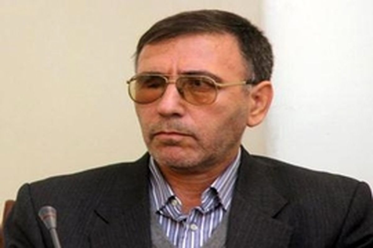 کارگران ساختمانی باید در یک تشکل واحد سامان‌دهی شوند