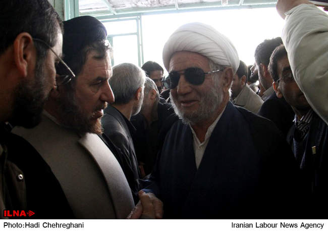 مراسم ترحیم والده احمدی نژاد در قم