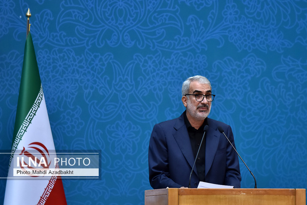 صدور احکام رتبه بندی معلمان در مهرماه/آغاز توزیع تغدیه رایگان دانش آموزی از هفته آینده