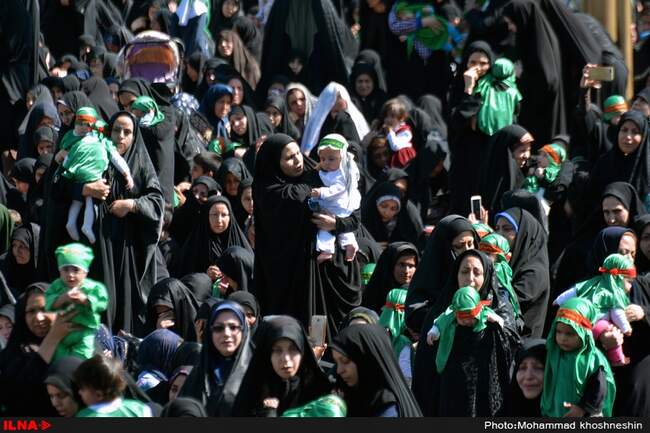 مراسم شیرخوارگان حسینی در حرم مطهر رضوی