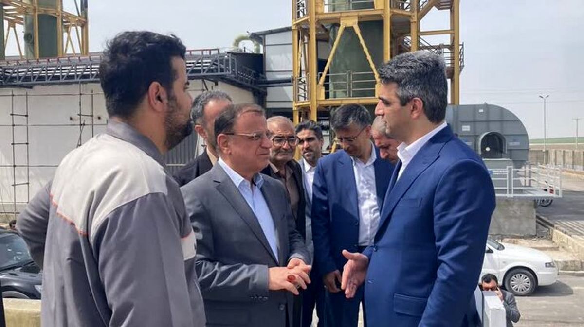 بازدید استاندار گلستان از کارخانه «ید» اینچه برون