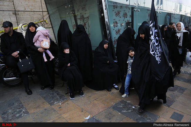 تجمع عزاداران فاطمی در میدان های هفت تیر و فاطمی تهران