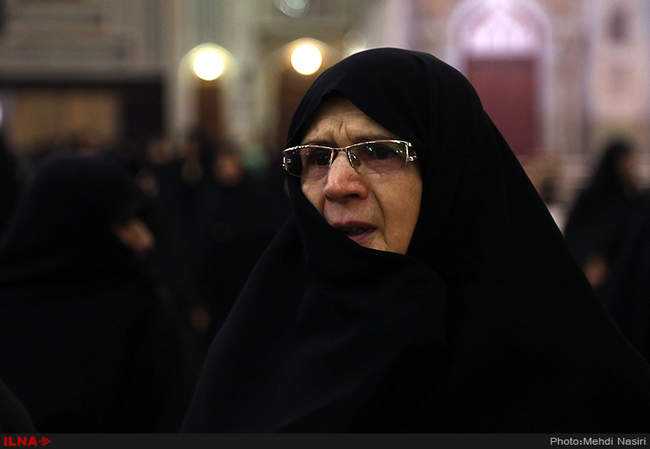 مراسم تشییع پیکر بانو مرضیه حدیدچی دباغ در حرم امام خمینی(ره) 