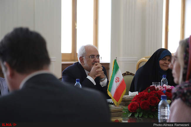 Zarif meets Dutch counterpart in Tehran