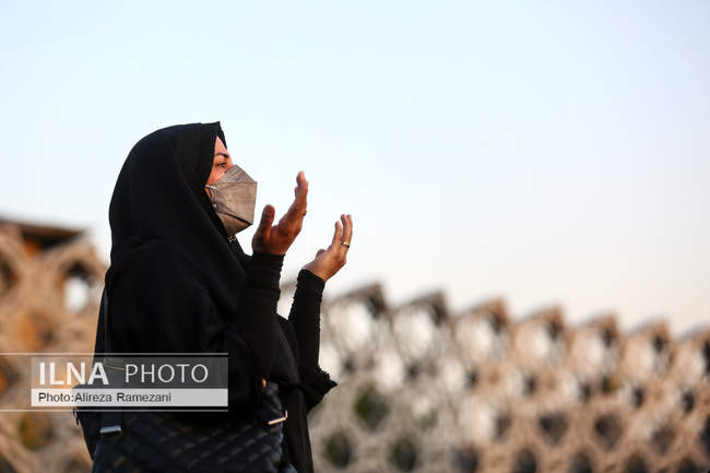 مراسم عصر عاشورای حسینی در میدان امام حسین (ع)
