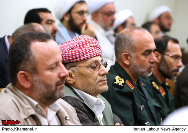 دیدار اعضای ستاد کنگره گرامیداشت شهدای پیشمرگان مسلمان کُرد با رهبر 