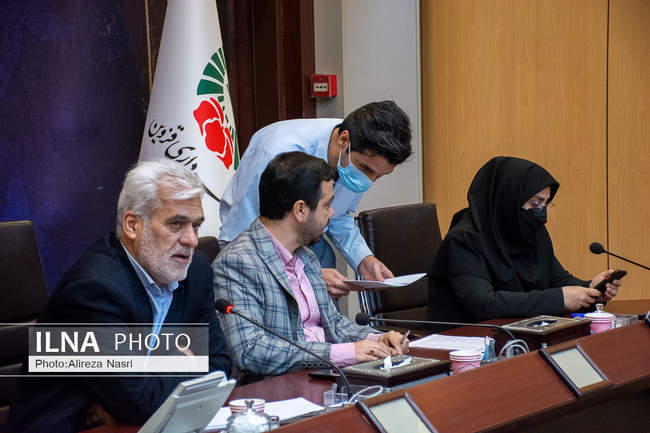 نشست خبری شهردار قزوین با اصحاب رسانه
