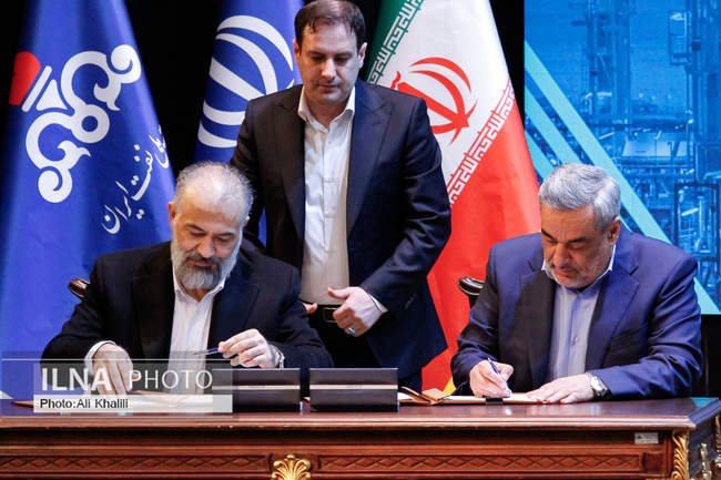 امضای قراردادهای میدان گازی مشترک پارس جنوبی