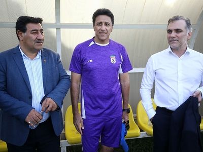 بازدید سرپرست فدراسیون از تمرین تیم ملى جوانان