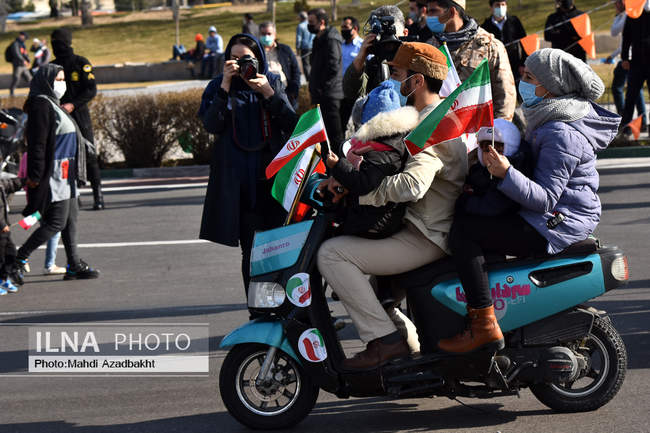 راهپیمایی نمادین سالگرد پیروزی انقلاب اسلامی در تهران / 2