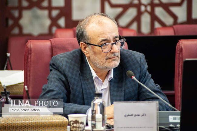  مهدی غضنفری- رییس صندوق توسعه ملی