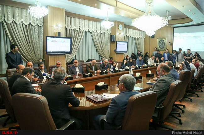 مراسم  زنگ آغاز به کار معاملات بورس اوراق بهادار تهران