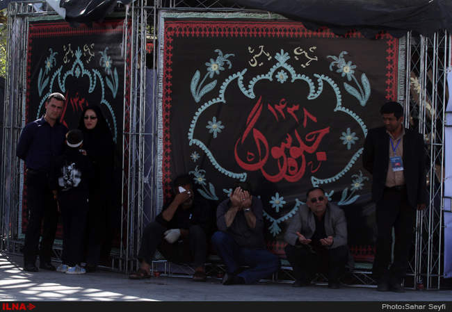 مراسم عاشورای حسینی در میدان امام حسین(ع)