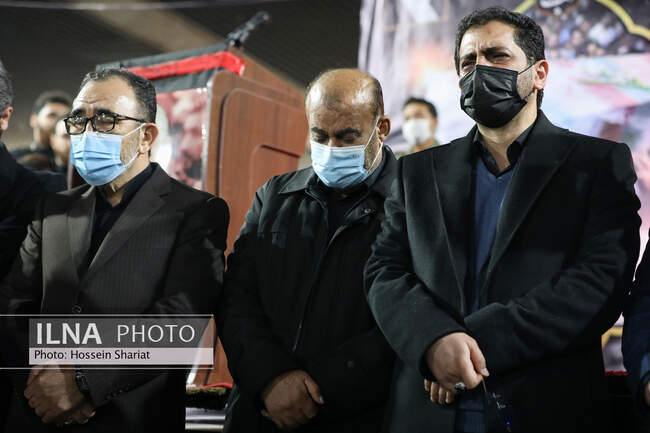 تدفین سه شهید گمنام در عرصه میدان شهدای مشهد