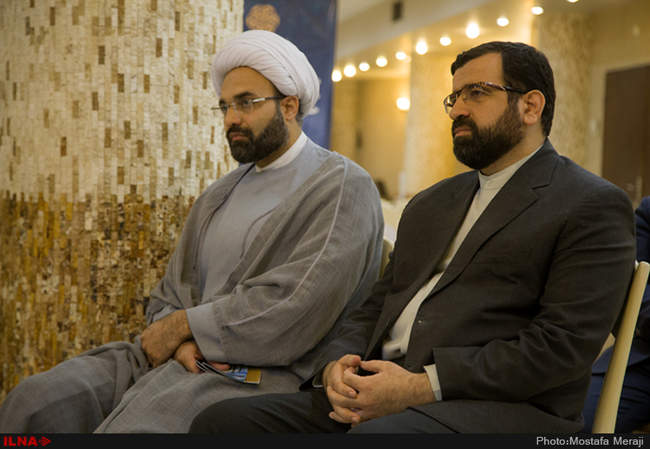 جلسه توجیهی و تعیین قرعه متسابقین اولین دوره مسابقات بین المللی قرآن