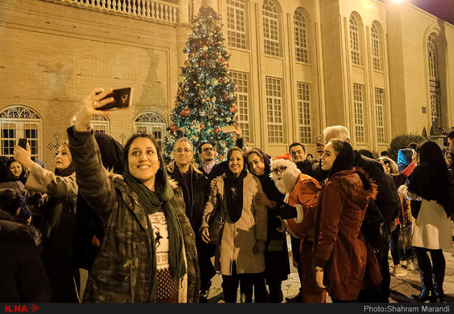 حال وهوای کریسمس در محله جلفا اصفهان