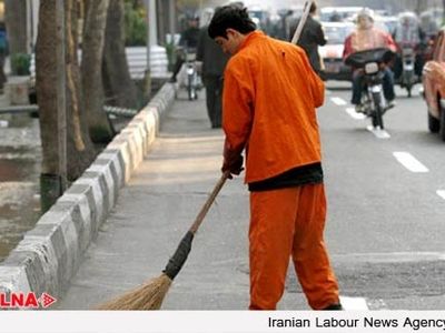اخراج ۳۶ نیروی کارگری فضای سبز شهرداری بوشهر منصفانه نیست