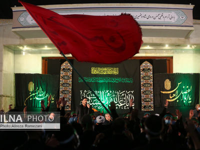مراسم شب عاشورای حضرت سید الشهدا (ع) در حرم امام خمینی (ره)