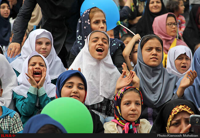 اجتماع بزرگ 3000 کودک کار به مناسبت روز جهانی کودک-فرهنگسرای خاوران