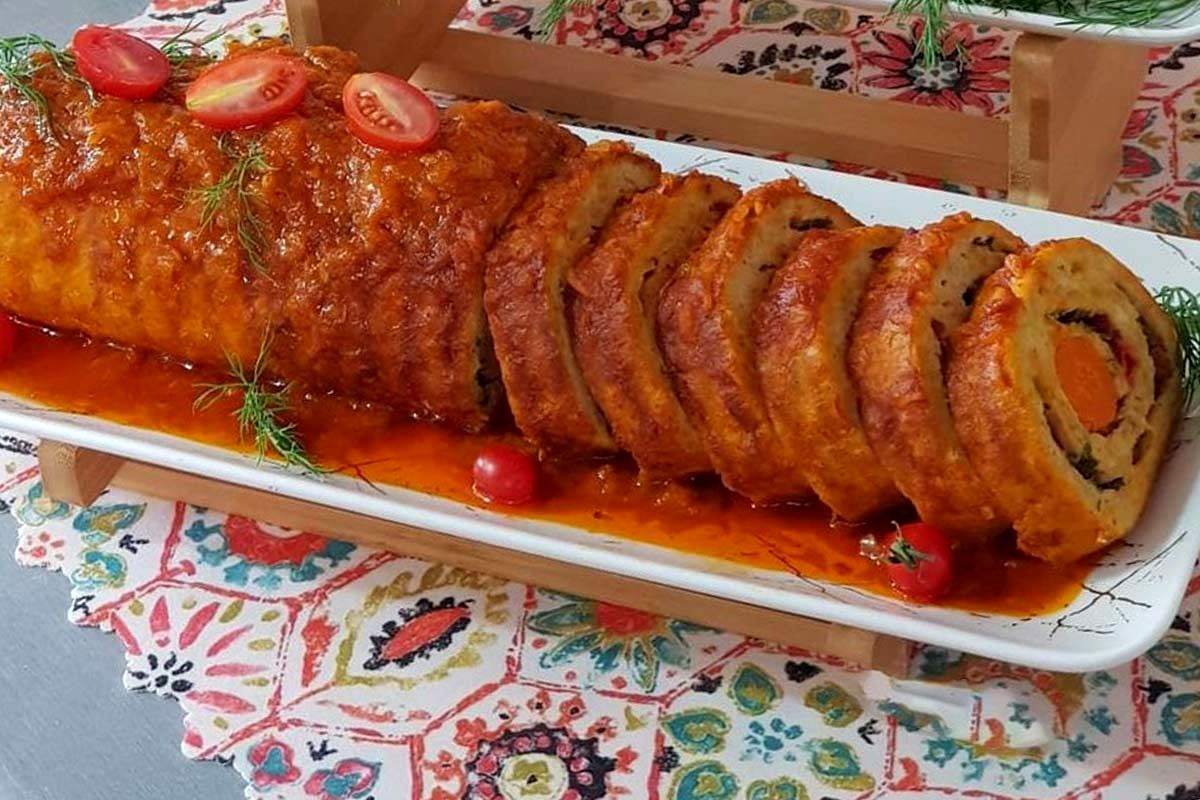 طرز تهیه رولت مرغ، خوشمزه و مجلسی