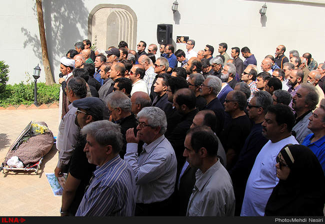 مراسم تشییع پیکر جمشید ارجمند