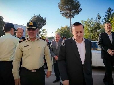 استاندار قزوین از ستاد فرماندهی انتظامی استان بازدید کرد