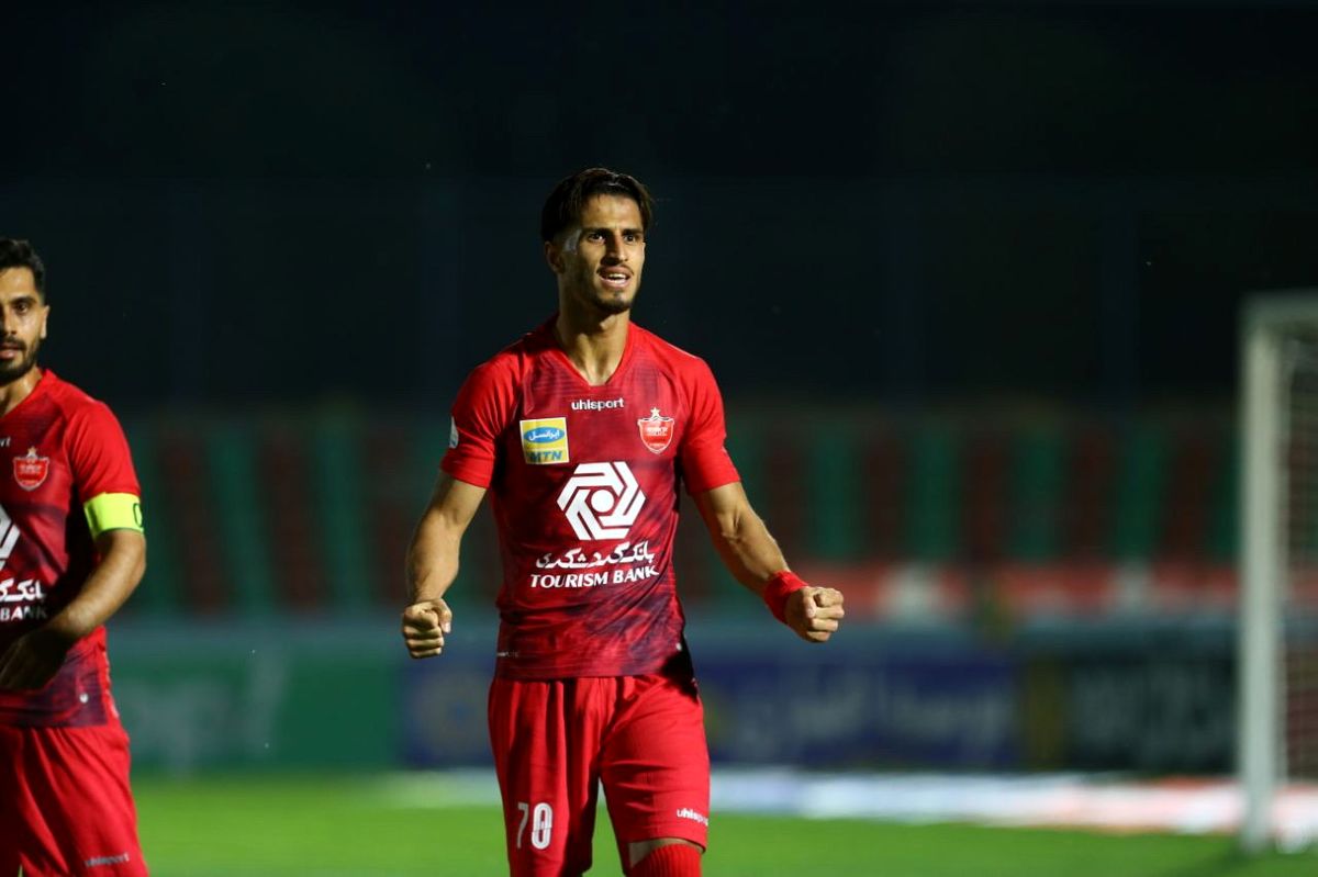 ویدئو روز: گل نخست پرسپولیس به پیکان
