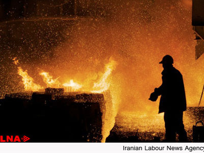 سرگردانی شش ماهه کارگران تعدیلی فولاد البرز برای تامین معاش