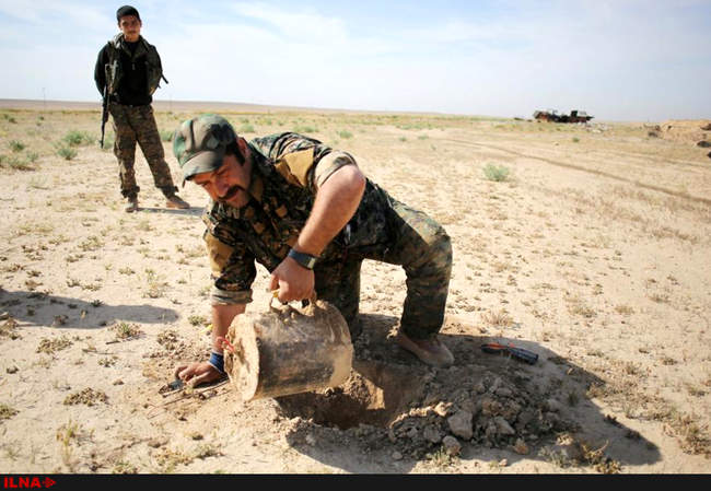 خنثی سازی بمب در مناطق جنگی سوریه و عراق